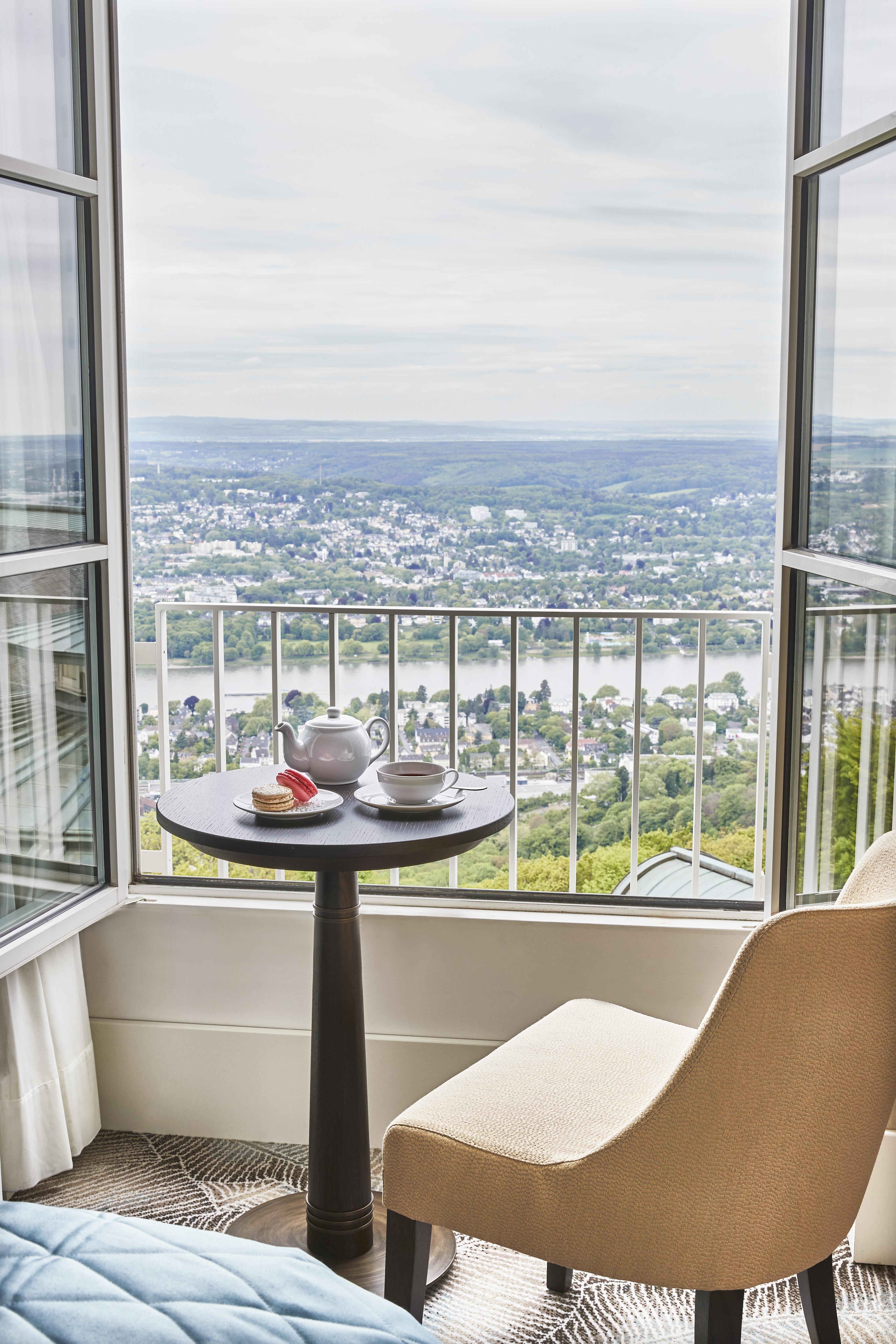 Steigenberger Icon Grandhotel & Spa Petersberg Koenigswinter Exterior photo View from the hotel